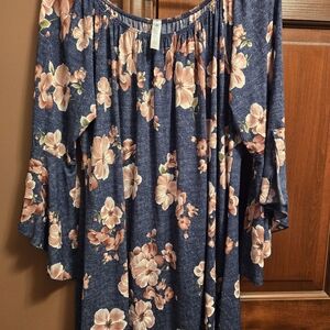 Floral Print Women's Blouse in Navy
